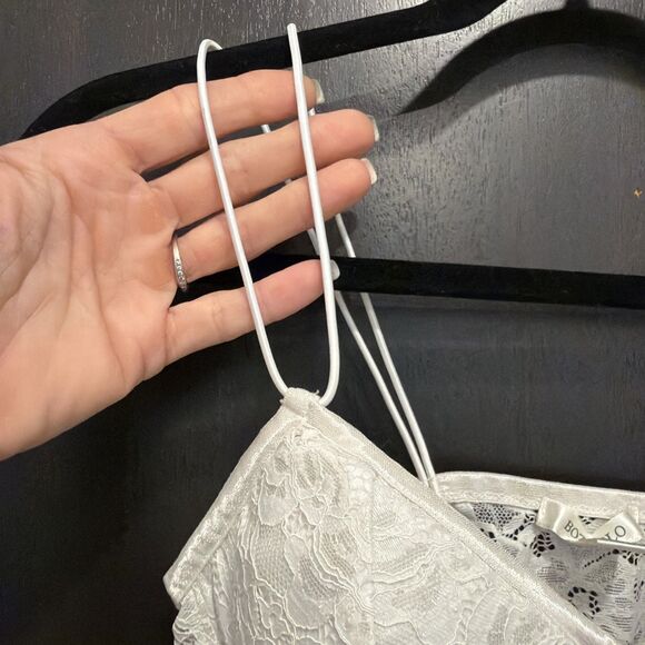 Sexy Bozzolo Corset-Style Bralette White Lace Padded Wireless Small - Picture 3 of 6